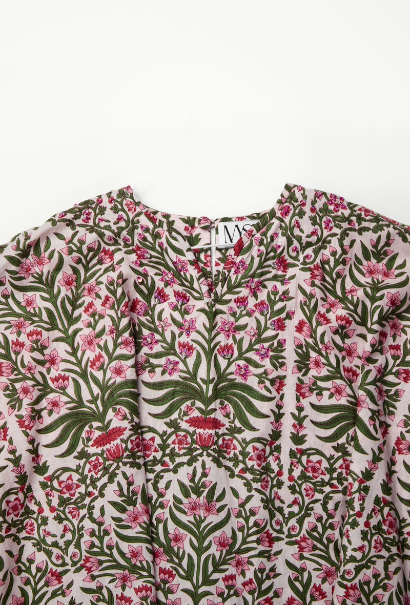 Pink Jalabya *with scrunchies*