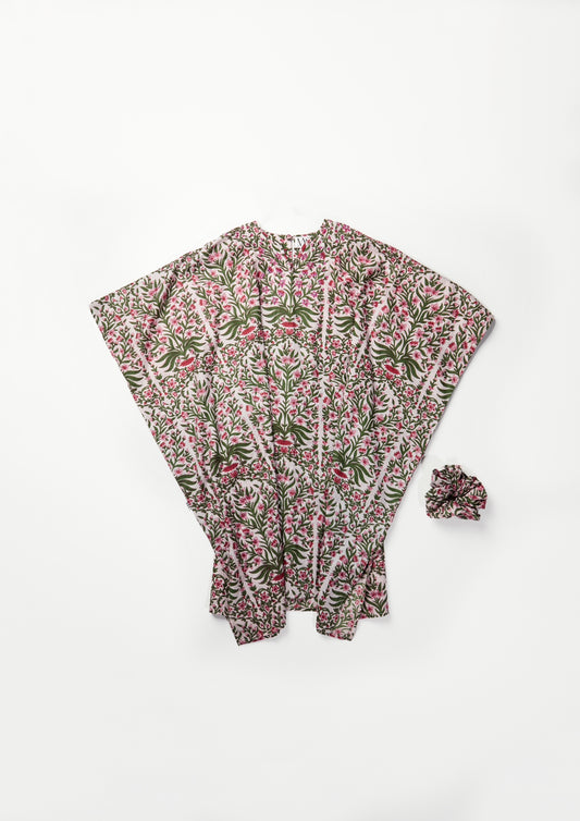 Pink Jalabya *with scrunchies*