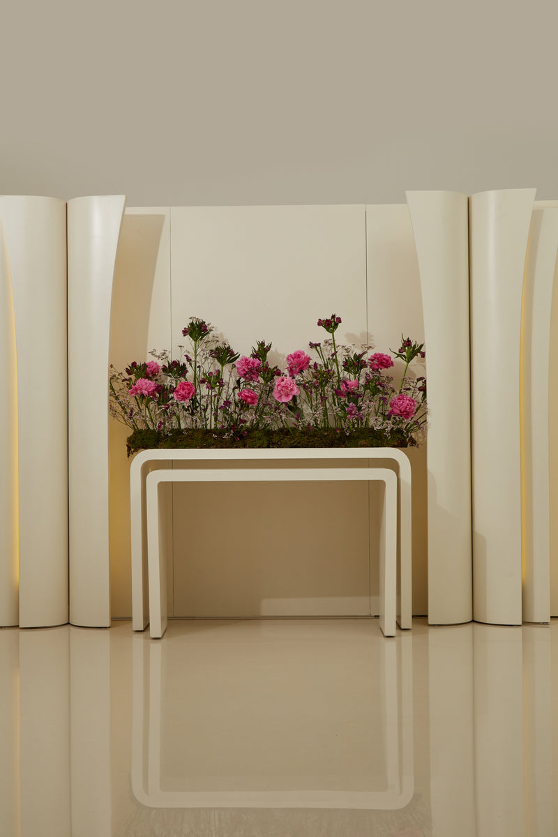 Milcha / Engagement stands