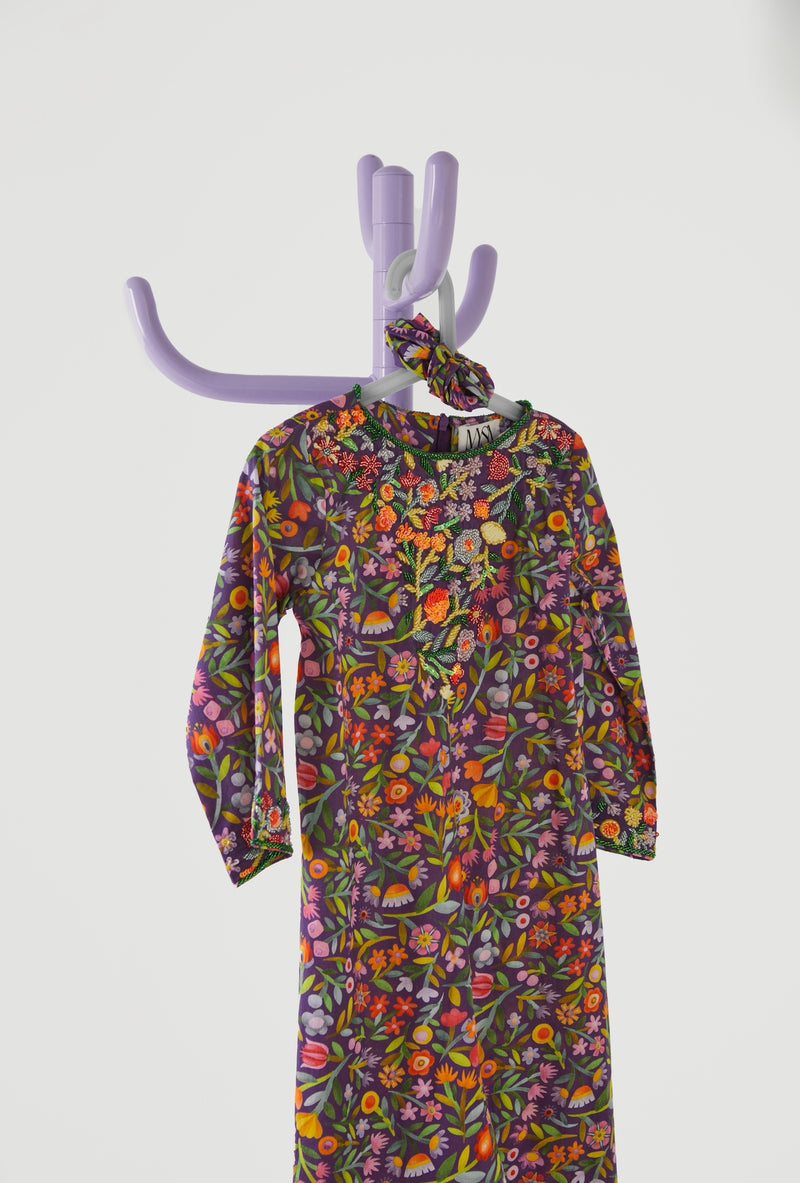 Colorful garden *with scrunchies*